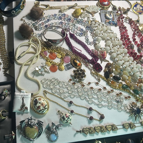 Treasure Hunt - Picture 2 of 8